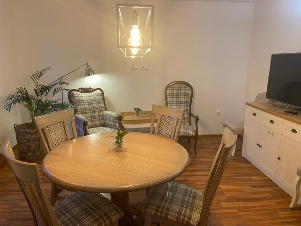 Lux Plus Apartament Chodziez, Zwyciestwa 13 Екстериор снимка