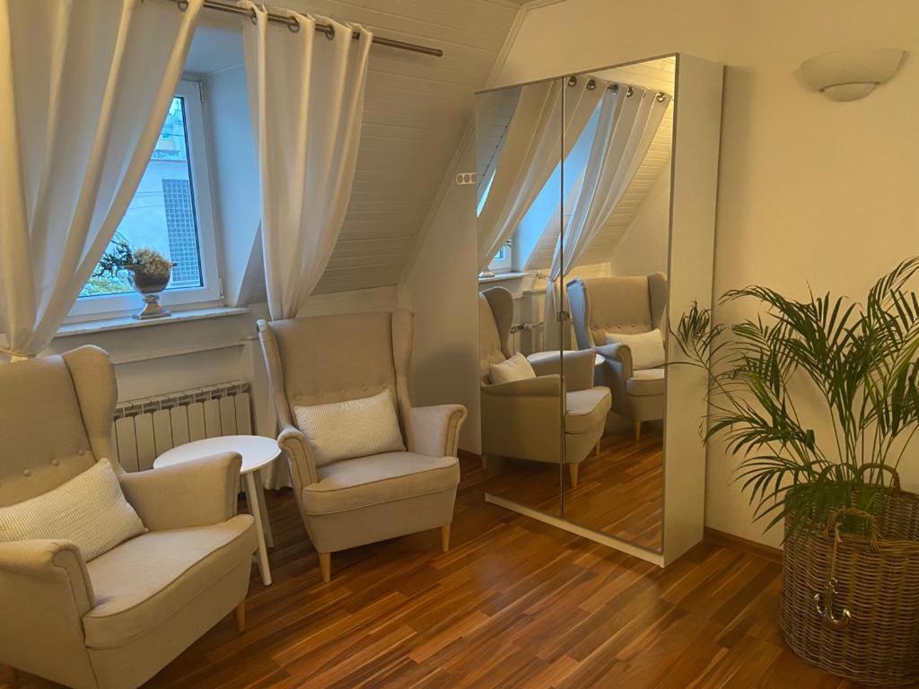 Lux Plus Apartament Chodziez, Zwyciestwa 13 Екстериор снимка