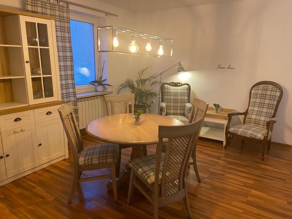 Lux Plus Apartament Chodziez, Zwyciestwa 13 Екстериор снимка